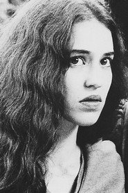 Photo of Acácia Thiele as Maria Eugénia