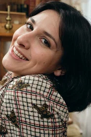 Photo of Ana Maria Dias as Esther