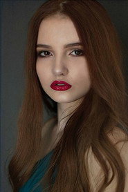 Photo of Hunter Alexes Parker as Cindy Hagen