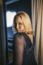 Photo of Luiza Fialho as Helena