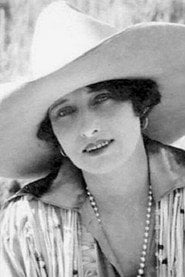 Photo of Vera McGinnis as Mollie Rourke