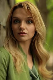 Photo of Madi Morelli as Sophie