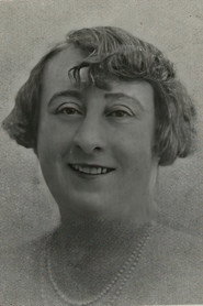 Photo of Yvonne Yma