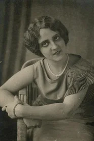 Photo of Z. Nevinskaya as Neli