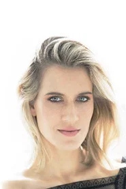 Photo of Alison Wandzura as Alice