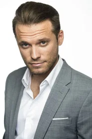 Photo of Karl Girolamo as Curt
