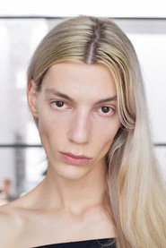 Photo of Oskar Grzelak as Eva