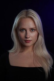 Photo of Elsa Kortelainen as Seitsemän