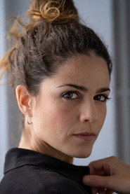 Photo of Déborah Guerrero as Alicia