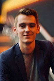 Photo of Creed Fuller as Fish Store Clerk