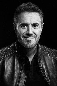 Photo of José Garcia as Etienne Forcier