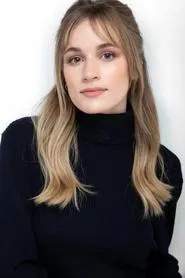Photo of Searra Sawka as Alice Harper