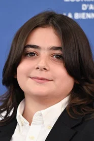 Photo of Safira Mossberg as Steffi