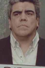 Photo of David Reynoso as Comte. Treviño