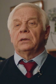 Photo of Oleg Almazov as Igor Konopatskiy - major KGB