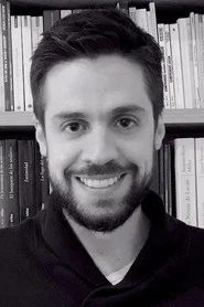 Photo of André Antunes as Caio