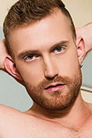 Photo of Evan Lance