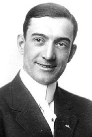 Photo of Ralph Austin as The Neighbor