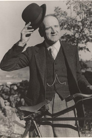 Photo of Richard Hayward as Mike Dooley