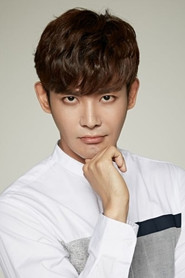 Photo of Ryu Joo Han as Seong Gyoon