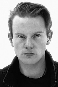 Photo of Magnus Dugdale as Den britiske diplomaten