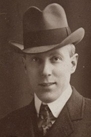 Photo of Hans Bille as Postmesteren