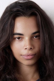 Photo of Sara Giannelli as Zoe