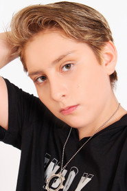 Photo of Uriel Reymund as Rodrigo