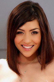Photo of Cassie Laine