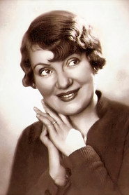 Photo of Davia as Julia