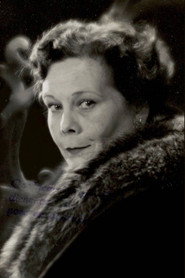 Photo of Péronne Hosang as Hermine Toets van Slinderen