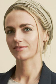 Photo of Emilie François as Samantha