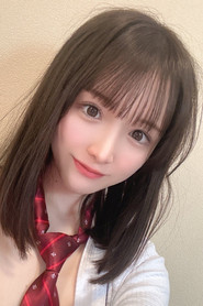 Photo of Momo Shiraishi as Momo Shiraishi