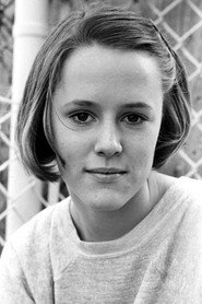 Photo of Mary Stuart Masterson as Aunt Jane