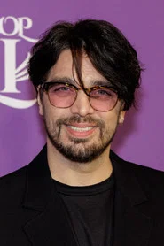 Photo of Waylon as Oom Bob (voice)