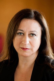 Photo of Simone Young