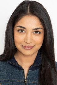 Photo of Fizaa Dosani as Kausar