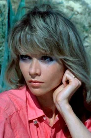 Photo of Judy Huxtable as Louise Saville