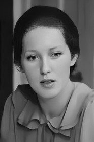 Photo of Tatyana Ronami as Nina