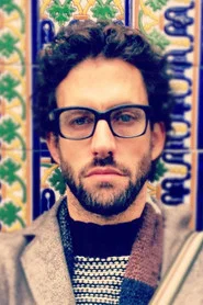 Photo of Pablo Ramos as Copiloto cansado