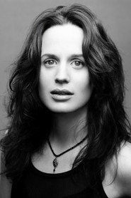 Photo of Elizabeth Reaser as Shirley Crain