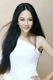 Photo of Yang Anqi as 安琪