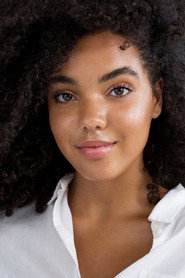 Photo of Sophia Echendu as Maxx