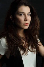 Photo of Yeliz Şatıroğlu as Gülizar
