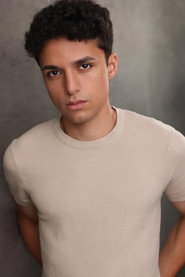 Photo of Ciro Saravia as Receptionist