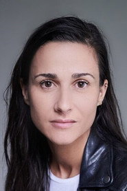 Photo of Sarah Barlondo as Cam