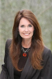 Photo of Beth Ruyak as Host