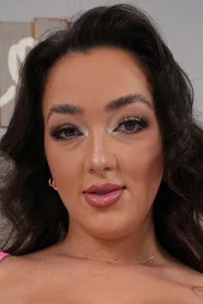 Photo of Cassie Lenoir