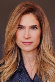 Photo of Kadi Moreno as Rosilda
