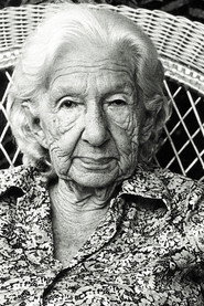 Photo of Cora Coralina as Ela mesma em arquivos de vídeo